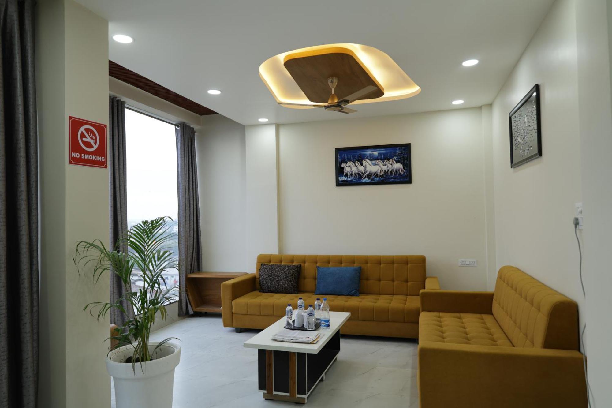 Hotel The Prime Land Hoshangabad Eksteriør bilde